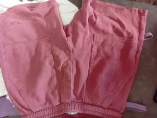 Conjunto 5 piezas: 2 camise y pantn corto 2 mallas