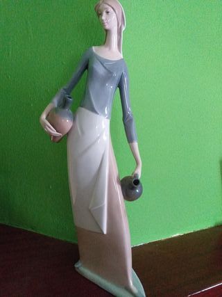 Figura Lladro Aguadora Porcelana