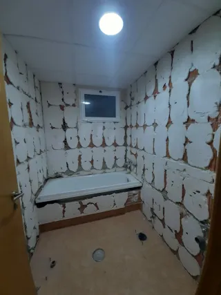 Empresa Reforma General llama 617439594