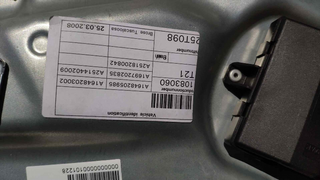 ELEVALUNAS DELANTERO DERECHO MERCEDES-BENZ CLASE