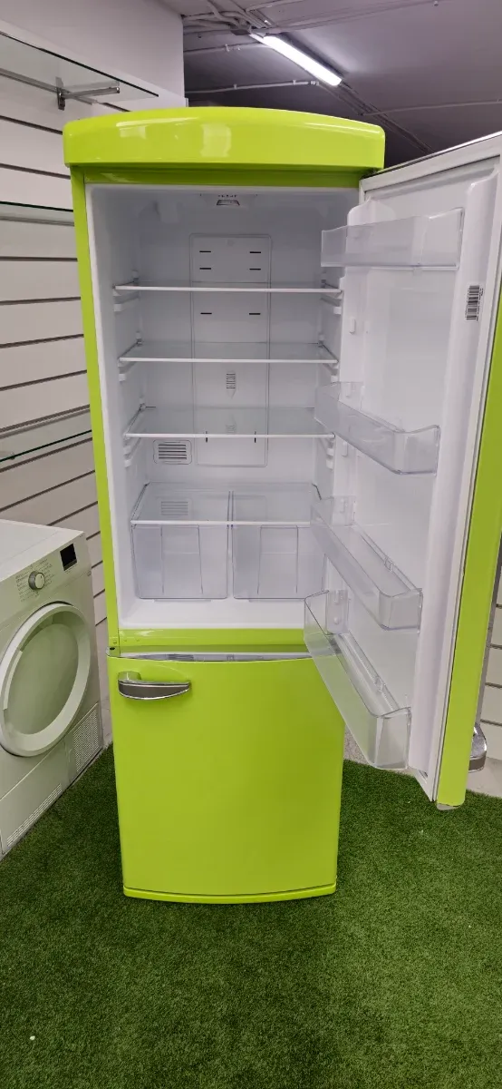 Nevera SVAN verde lima