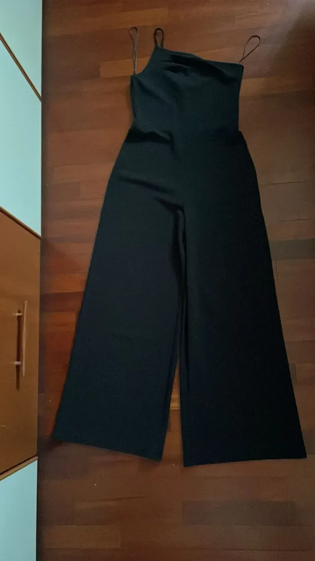 Tuta Stradivarius nera