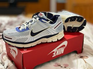 Nike Vomero 5 Mujer Talla 39 Azul