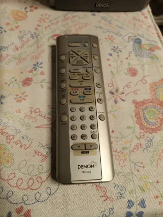 Lector CD y radio Denon + Altavoces