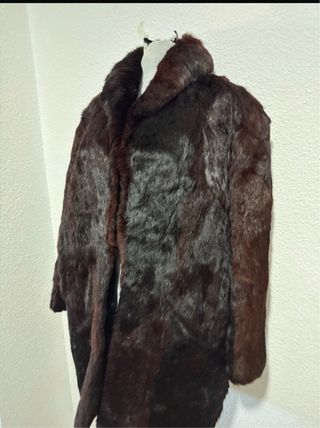 Abrigo de pelo marrón
