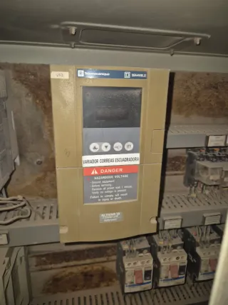 Variador de frecuencia Telemecanique Altivar 18