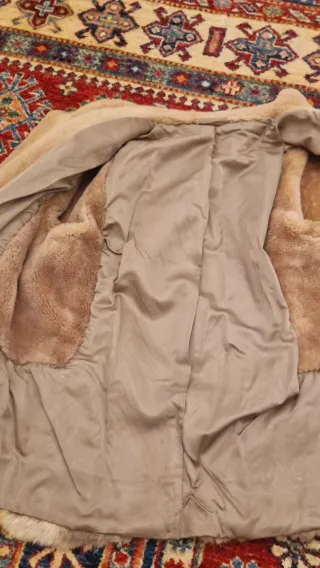 Giacca in pelliccia e pelle