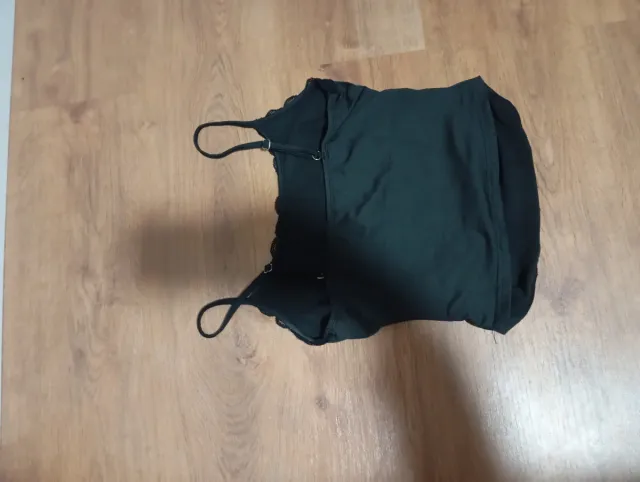 Top corto negro talla S