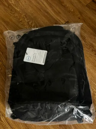 Mochila Dell EcoLoop Pro 15 Negra