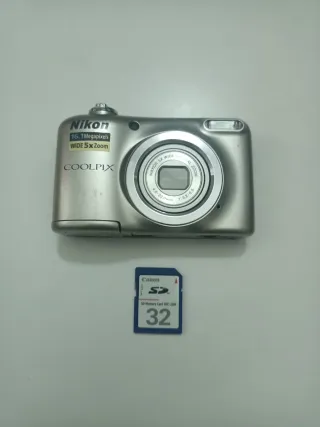 Nikon COOLPIX A10 Silver 16,1 MP SD e custodia