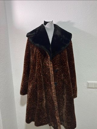 Abrigo de pelo estampado leopardo