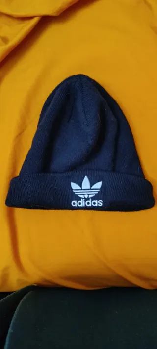 Gorro Adidas Negro