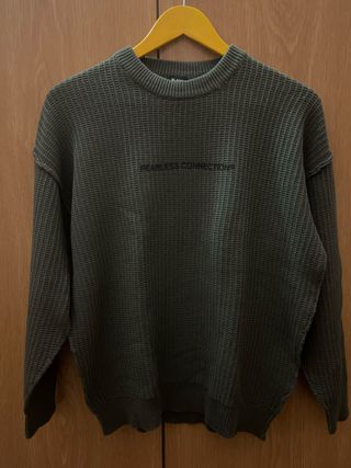 Jersey verde con texto