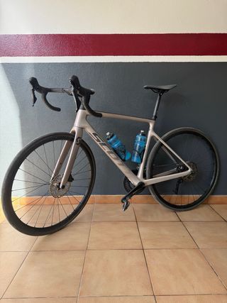 Bicicleta Scott Addict 30