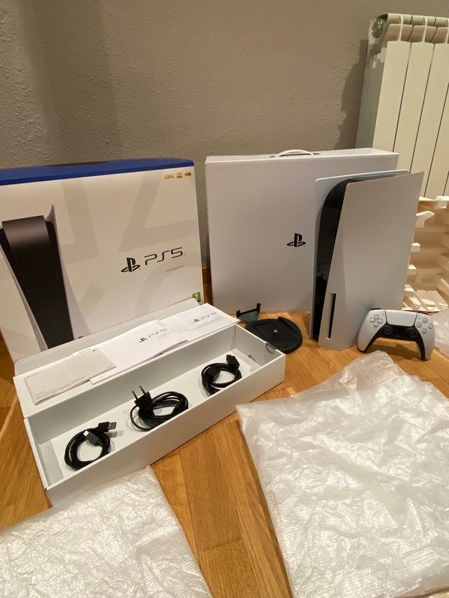 Playstation 5 COMO NUEVA