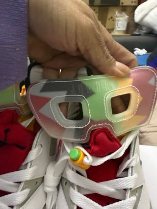 Zapatillas Jordan Hombre Blancas y Rojas