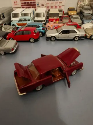 Mercedes 250 Pilen 1/43