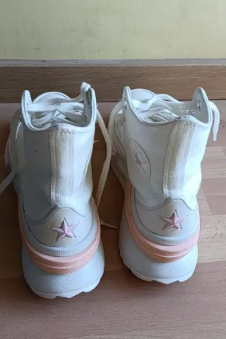 Converse Run Star Legacy Crema Talla 40