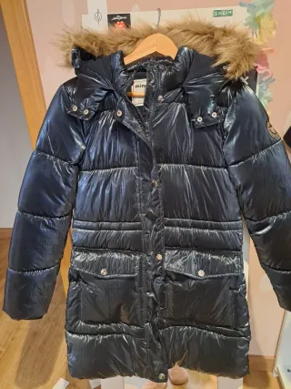 Abrigo brillante capucha chica azul electrico