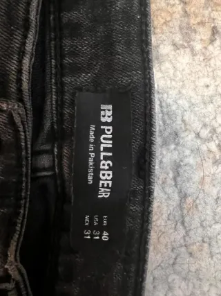 Pantalón vaquero negro