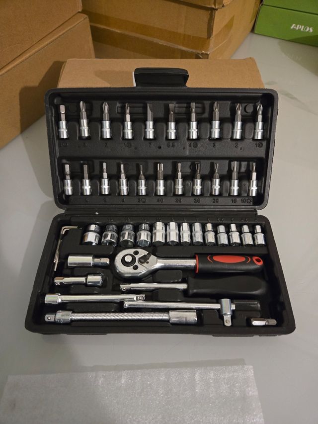 Set di Chiavi 46 Pezzi con Valigetta