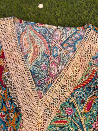 Blusa Cachemir Multicolor Escote V