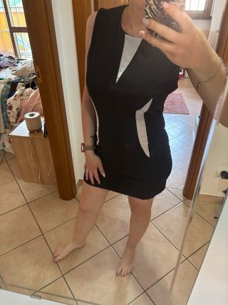 Vestito aderente nero e bianco