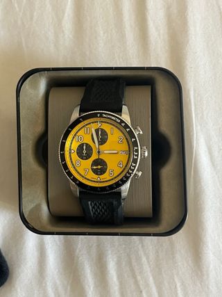 Reloj Fossil Cronógrafo Amarillo