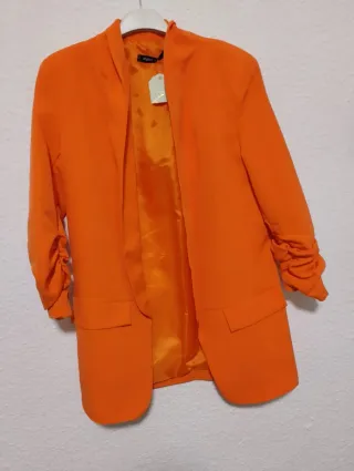 Chaqueta naranja