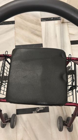 andador  con poco uso