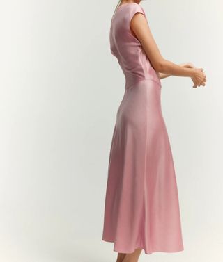 Vestido satén tacto seda xxl HyM rosa