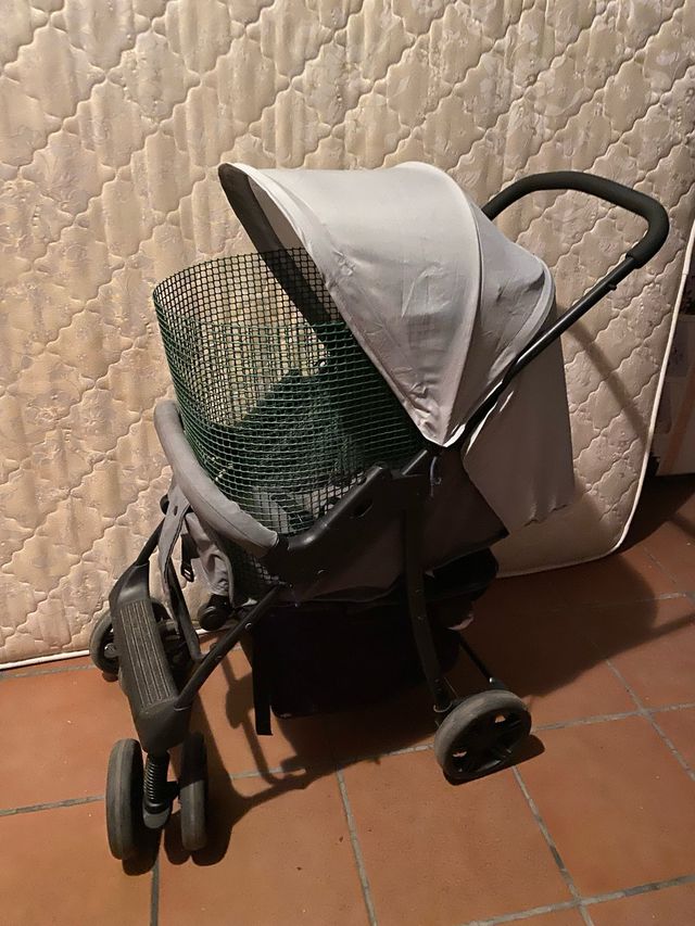 Carrito adaptado para mascotas