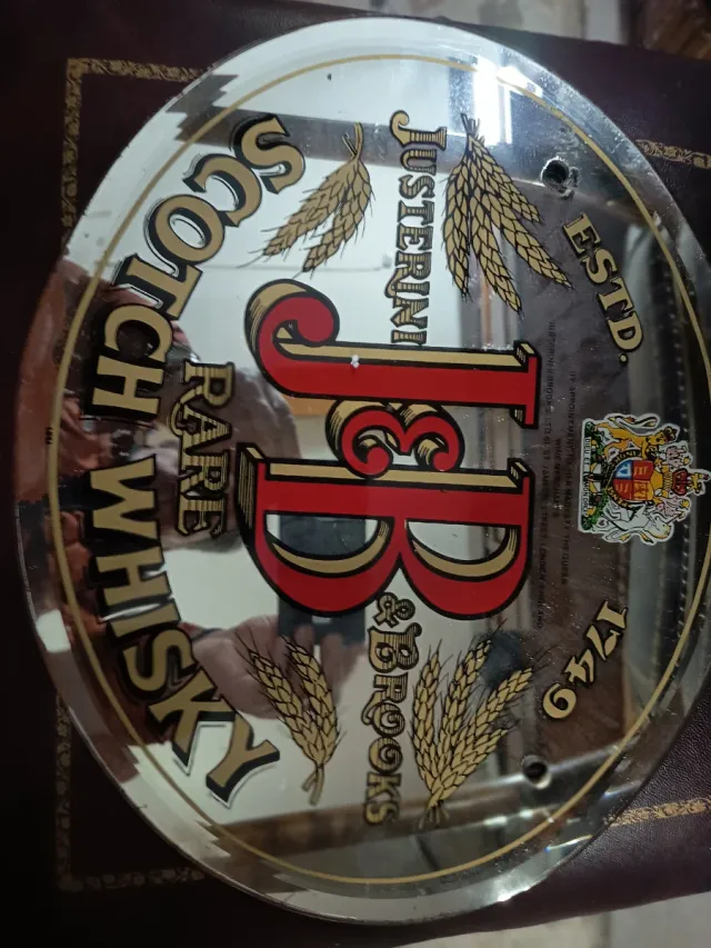 Specchio pubblicitario J&B Scotch Whisky