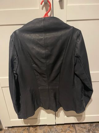 Cazadora Míriam Ponsa Piel Negra Talla M