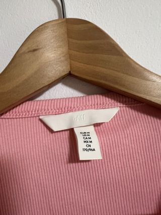 Camiseta rosa de tirantes H&M