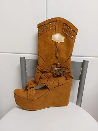Sandalias cuña boho ante marrón T.37