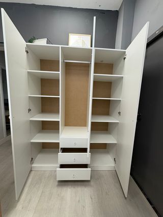 Armario 3 puertas 3 cajones blanco