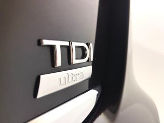 Audi A6 2.0 TDI Ultra / NACIONAL / Etiqueta C