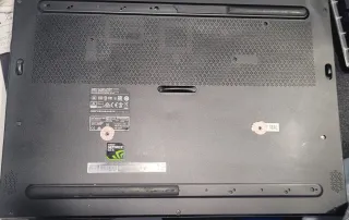 Portátil MSI MS-16Q2 Negro