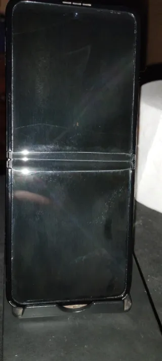 Samsung Galaxy Z Flip3 5G