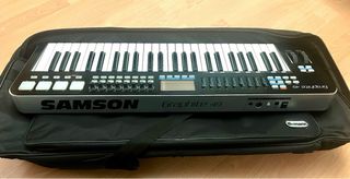 Teclado Controlador MIDI Samson Graphite 49