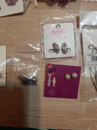 Lote de pendientes variados