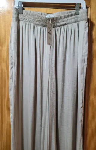 Pantalón ancho Zara beige Talla XL con etiquetas