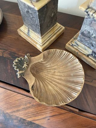 Porta cenere / svuota tasche conchiglia