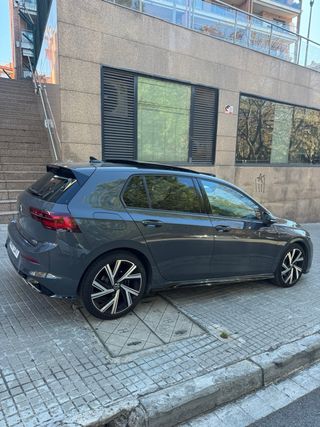 VW Golf R-Line 1.5eTSi 150cv automatico