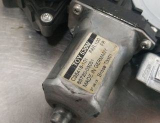 Elevalunas del izq toyota 961919101 avensis 411355