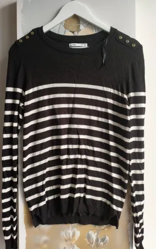Jersey de punto a rayas negro y blanco