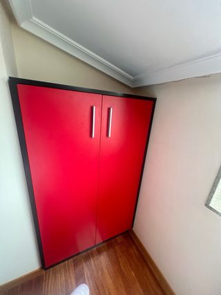 Habitación Matrimonio Moderna Roja y Negra