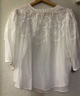 Blusa Mango bordada blanca Talla L