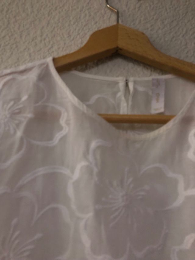 Blusa Mango bordada blanca Talla L